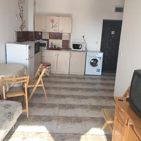 Karamanovi Daire Süzebolu